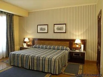Hotel Etrusca *