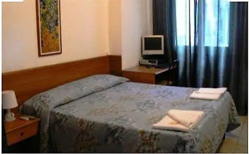 Szálloda Etrusca *